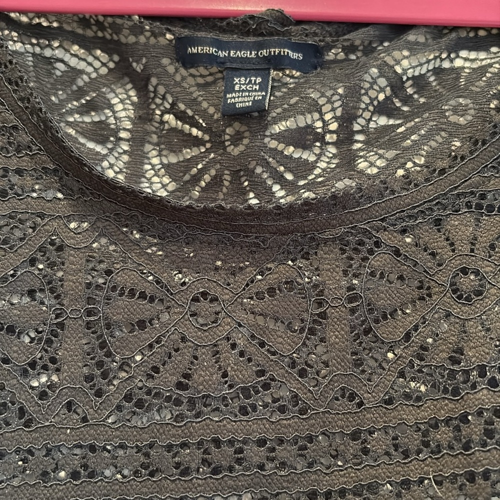 American Eagle Charcoal Gray/Black Lace Women’s Top - Picture 2 of 5
